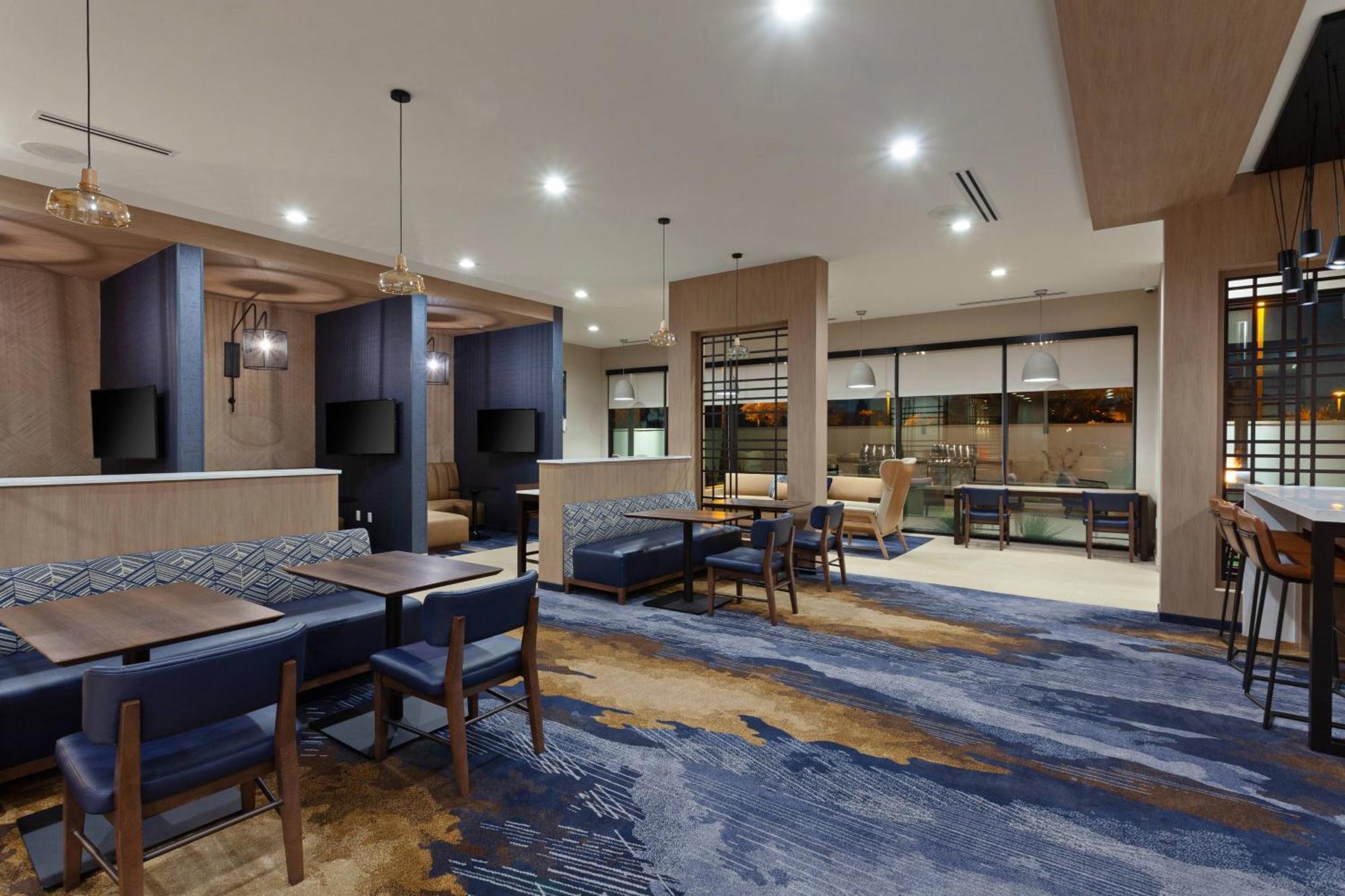 Towneplace Suites By Marriott San Diego Central Eksteriør billede