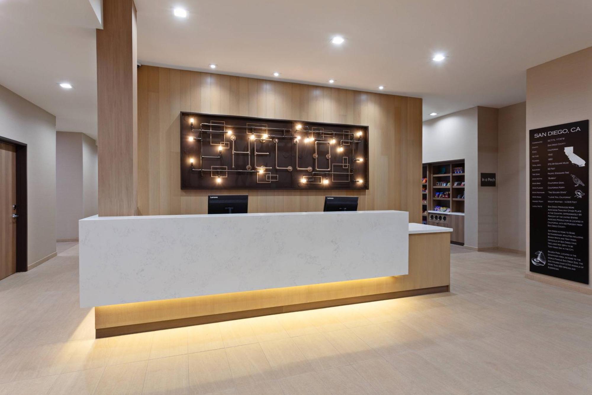 Towneplace Suites By Marriott San Diego Central Eksteriør billede